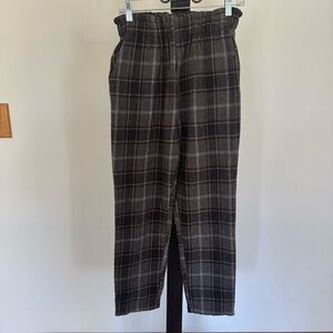 Woman’s plaid pant